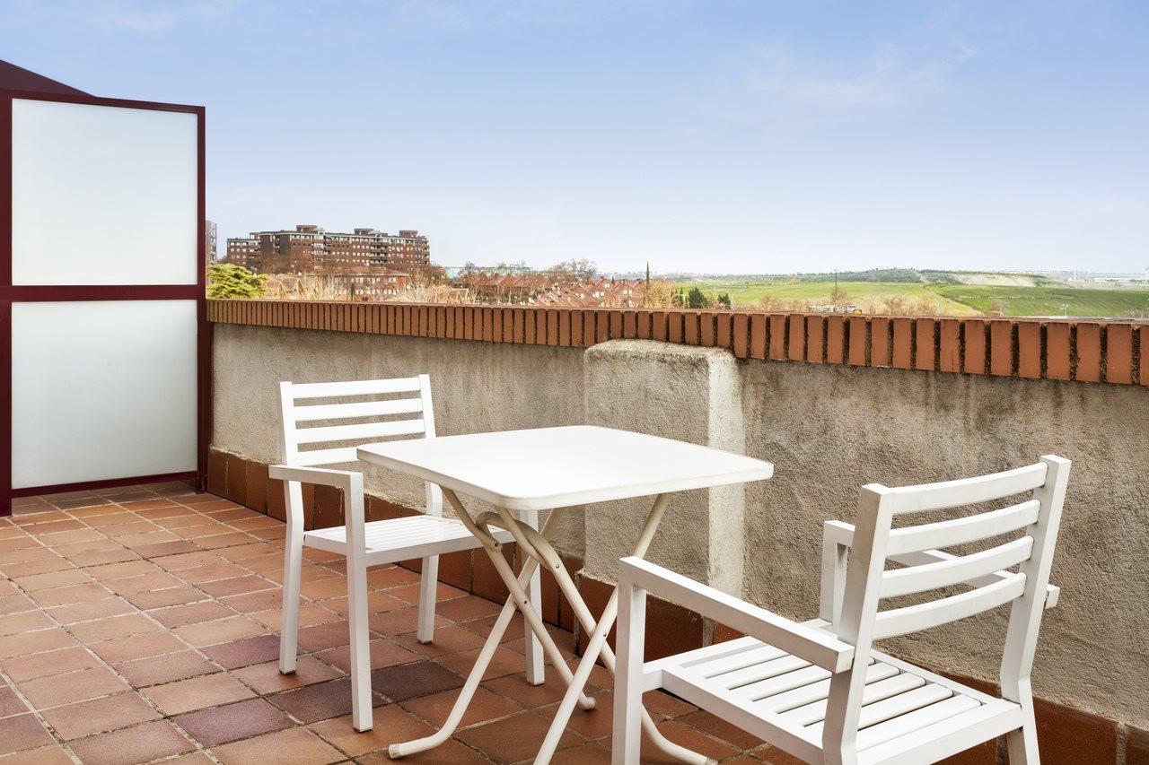 B&B Hotel Madrid Фуенлабрада Екстериор снимка