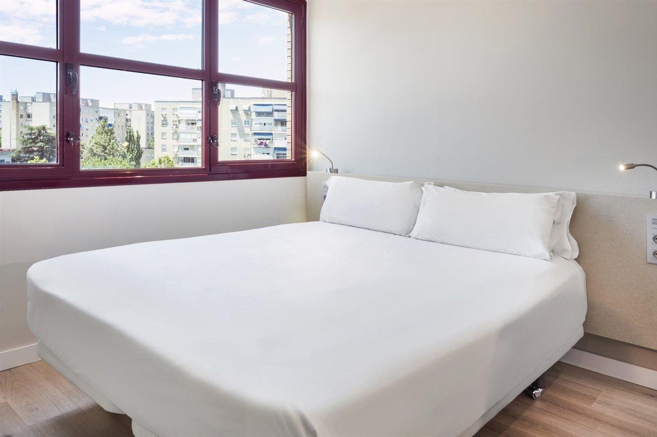 B&B Hotel Madrid Фуенлабрада Екстериор снимка