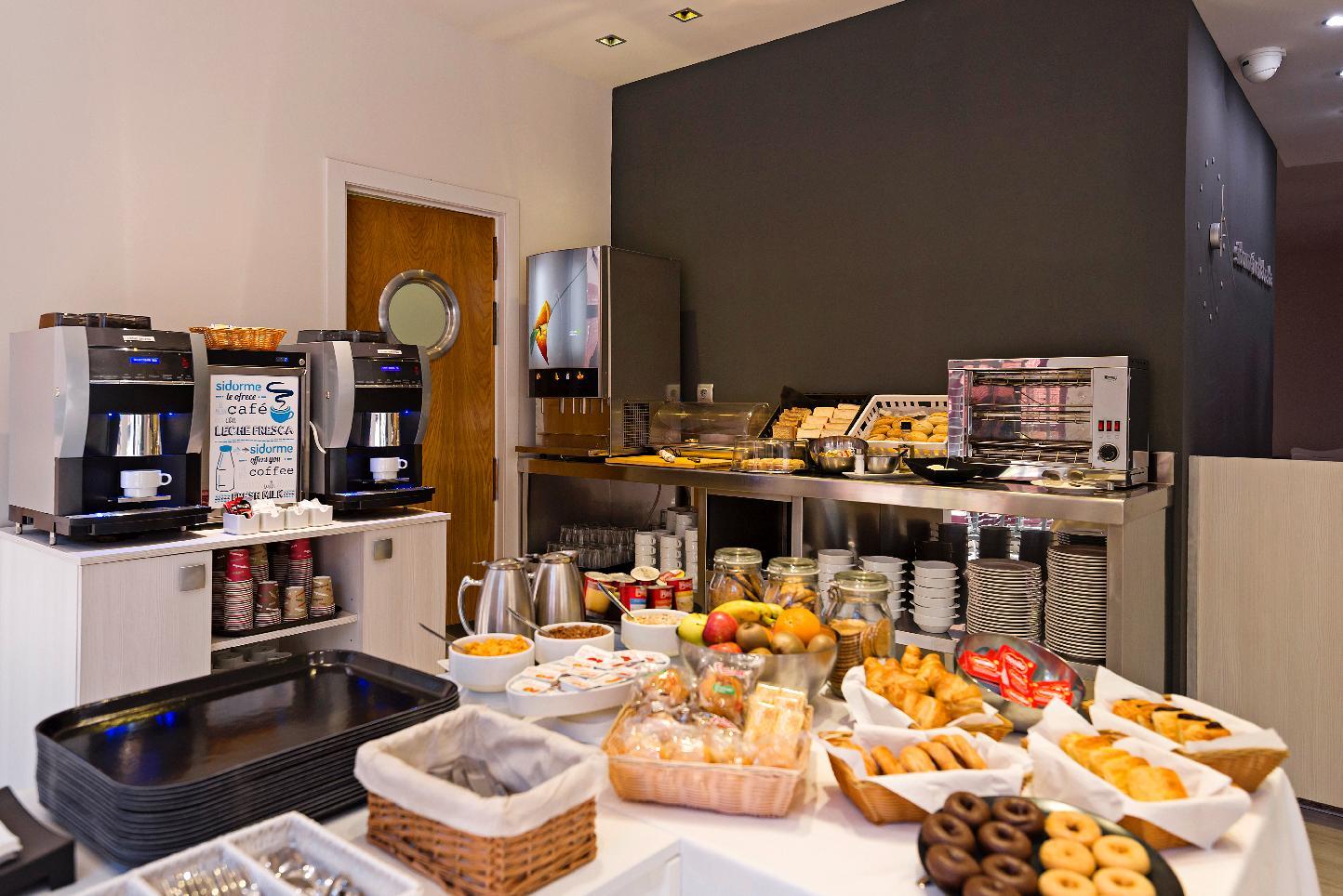B&B Hotel Madrid Фуенлабрада Екстериор снимка