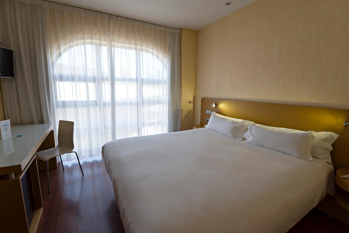 B&B Hotel Madrid Фуенлабрада Екстериор снимка