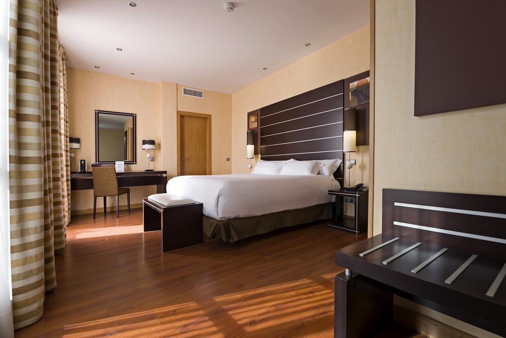 B&B Hotel Madrid Фуенлабрада Екстериор снимка